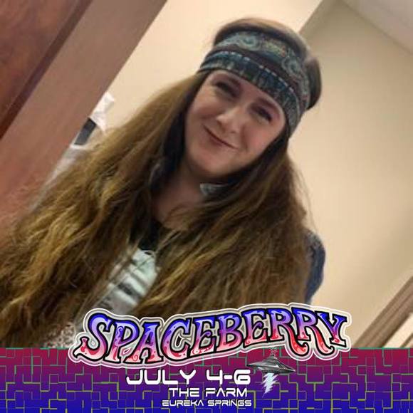 Meet your Posher, Janet - Picture 1 of 1